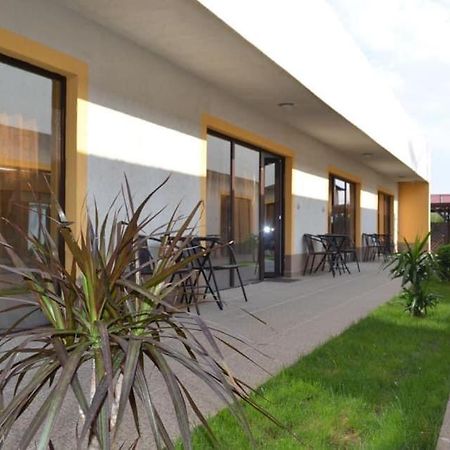 Pensiunea Savas Costinesti Exterior foto